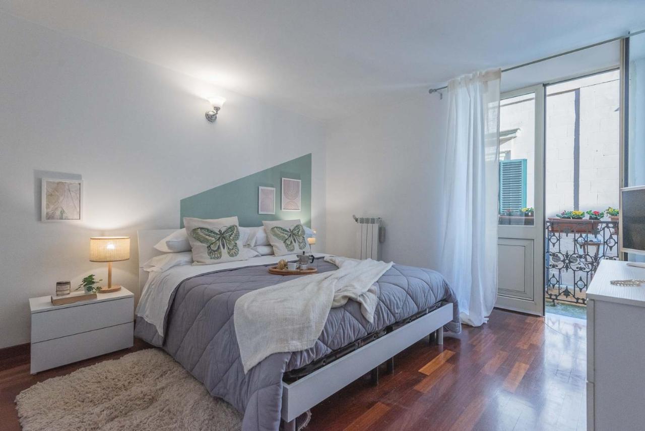 Terzo Campanello - Terrazza Nel Centro Storico Apartment เลชเช ภายนอก รูปภาพ