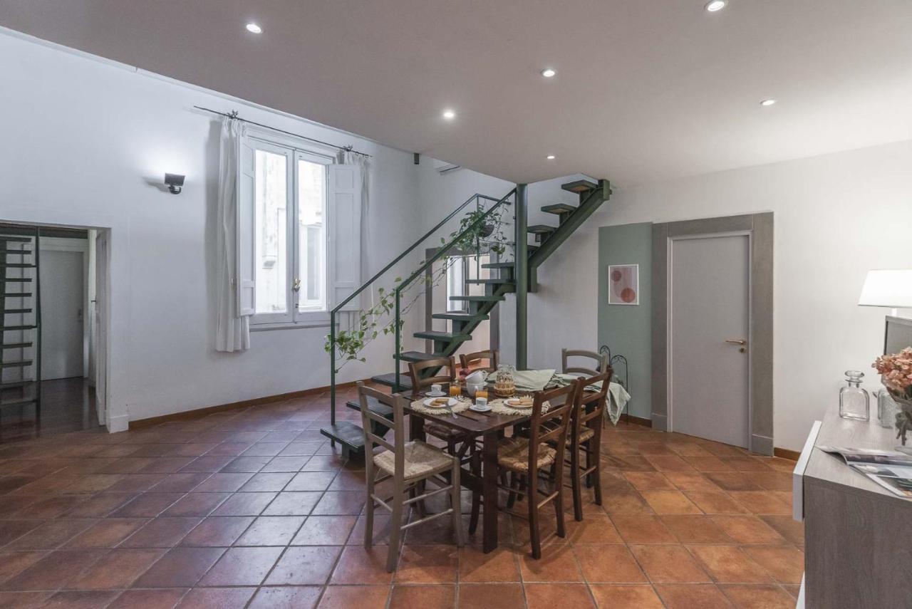 Terzo Campanello - Terrazza Nel Centro Storico Apartment เลชเช ภายนอก รูปภาพ