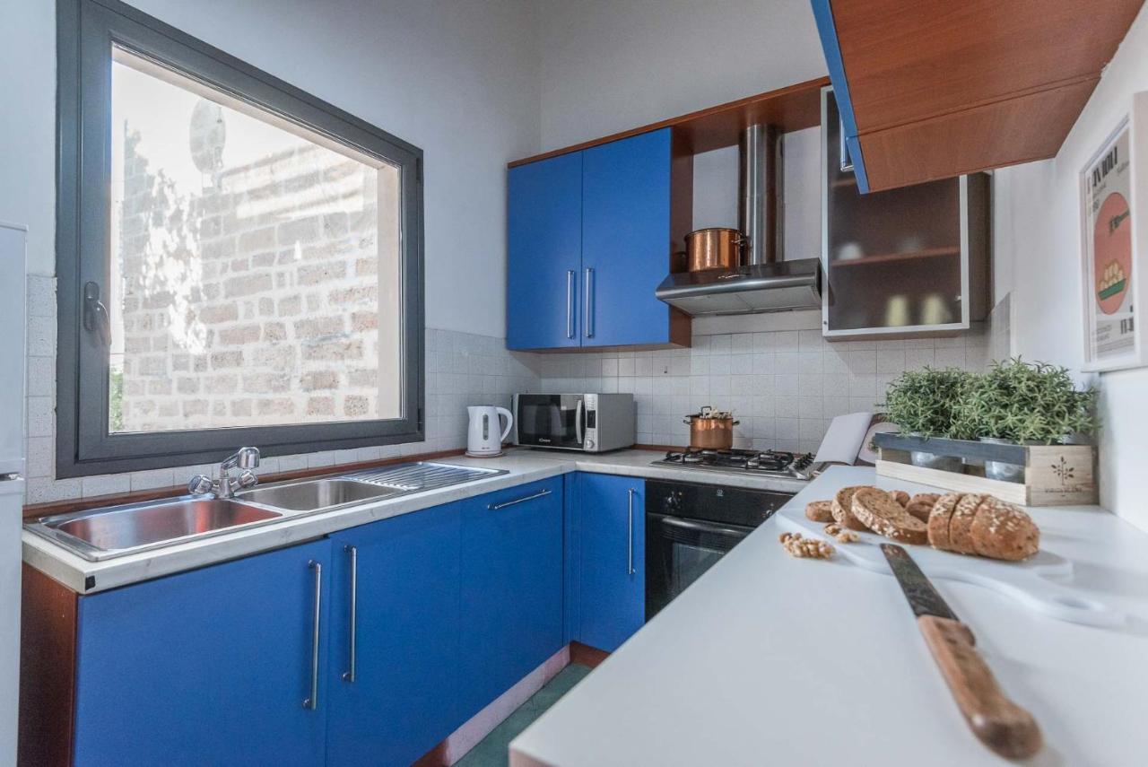 Terzo Campanello - Terrazza Nel Centro Storico Apartment เลชเช ภายนอก รูปภาพ