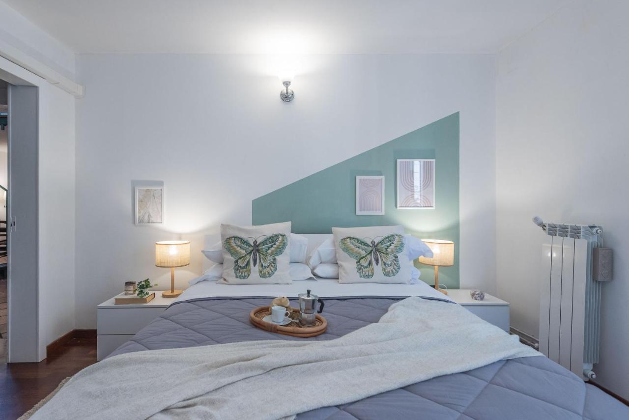 Terzo Campanello - Terrazza Nel Centro Storico Apartment เลชเช ภายนอก รูปภาพ